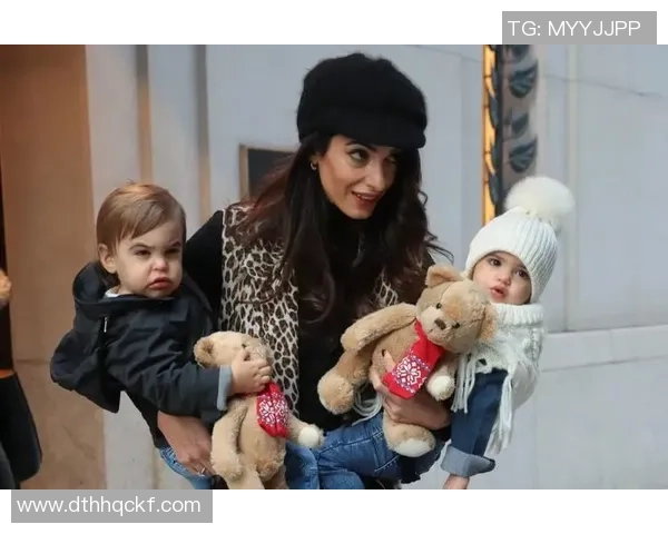 足球明星的小娇妻如何在聚光灯下找到自己的幸福与自我价值